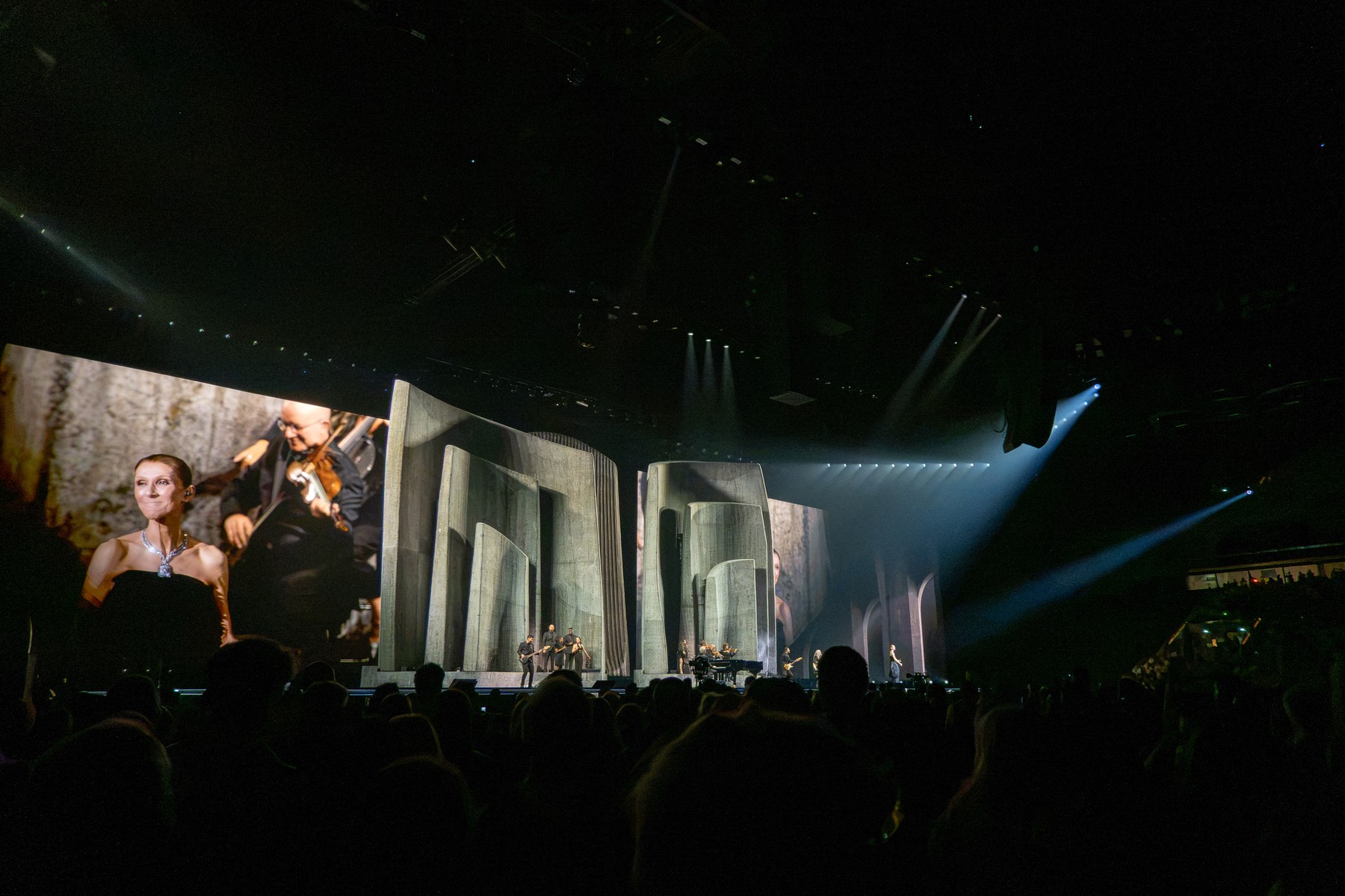 koncert Celine Dion v Parizu