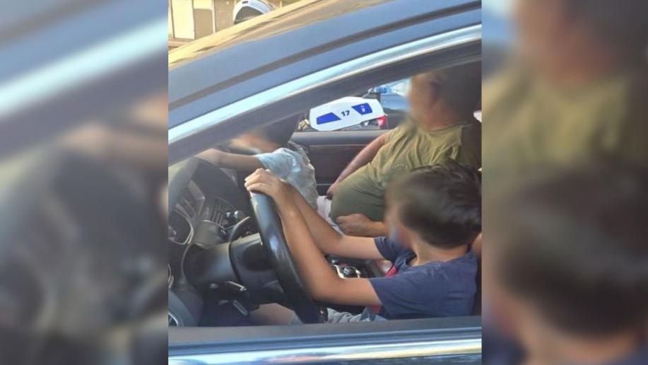 policija, otrok za volanom
