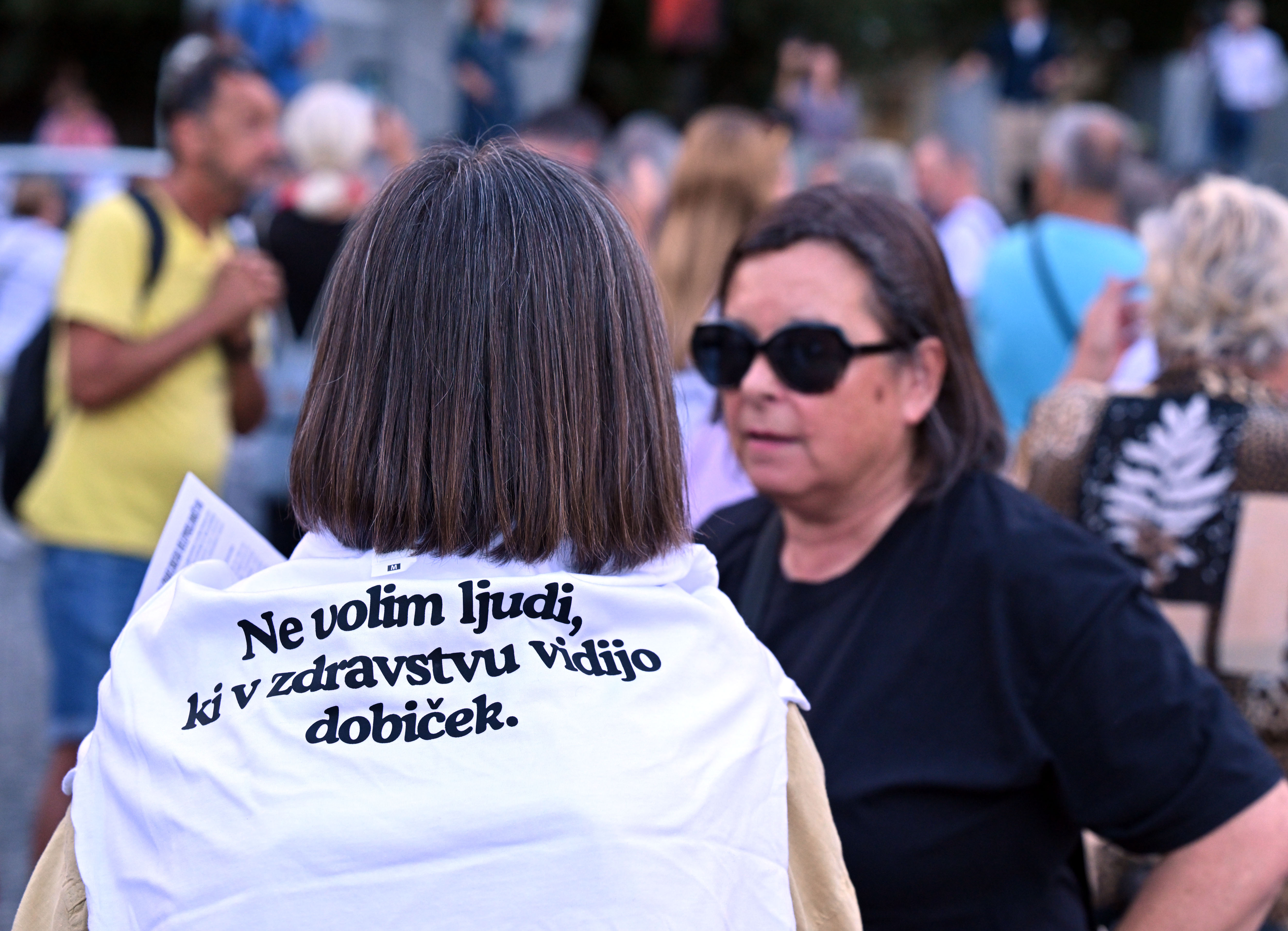 Slovenija, Ljubljana, 02.09.2026, 02. september 2026Shod proti Mijičevi koaliciji. protest , parlament, Glas ljudstva, Boris Mijič, Black cube,Foto: Žiga Živulović jr./F.A.Bobo
