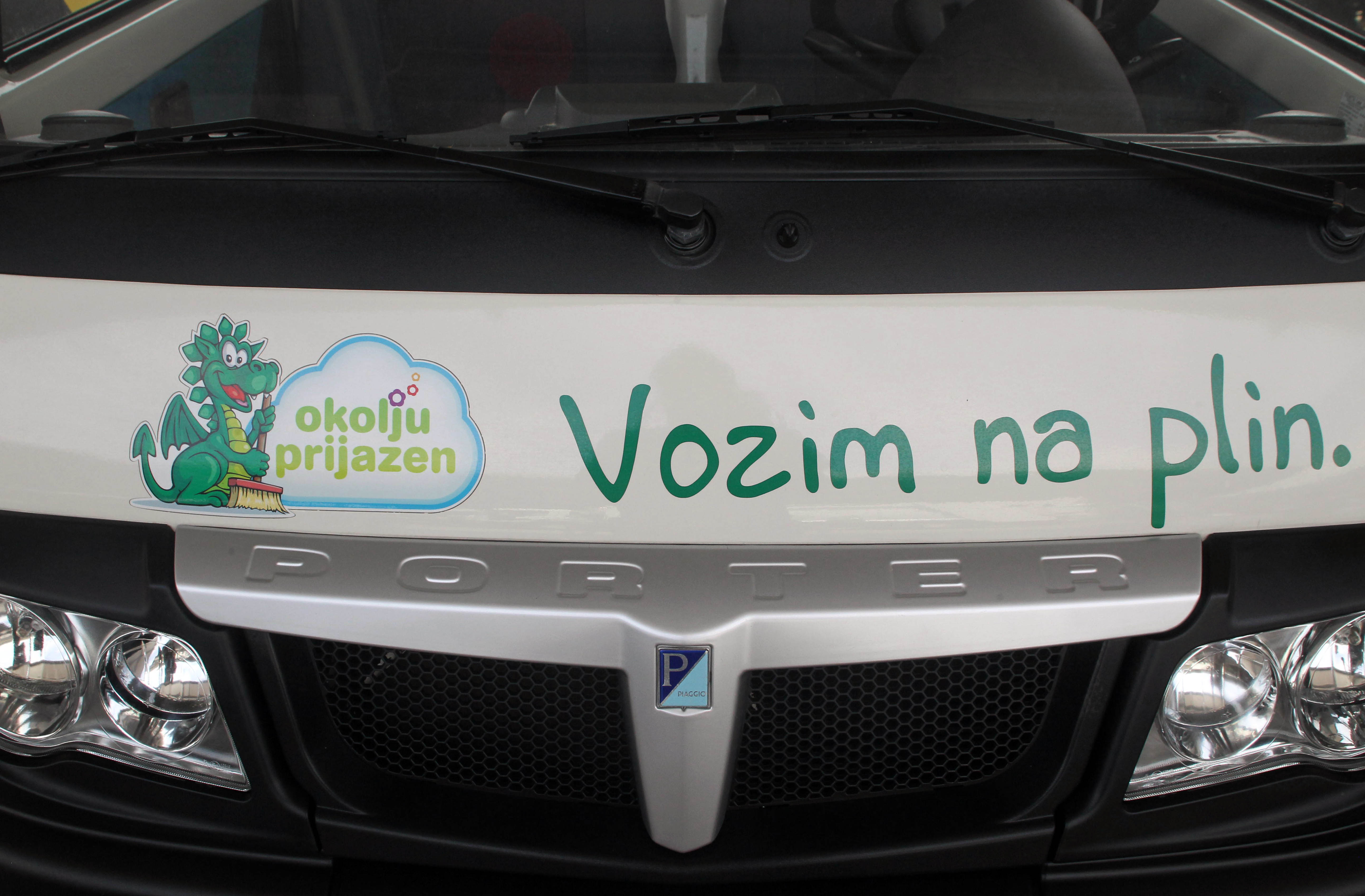 Slovenija, Ljubljana,15.07.2013 , 15Julij 2013Kombi ki deluje na zemeljski plin od podjetja SNAGA, ekologija,ilustracijaFoto:Borut Zivulovic/Bobo