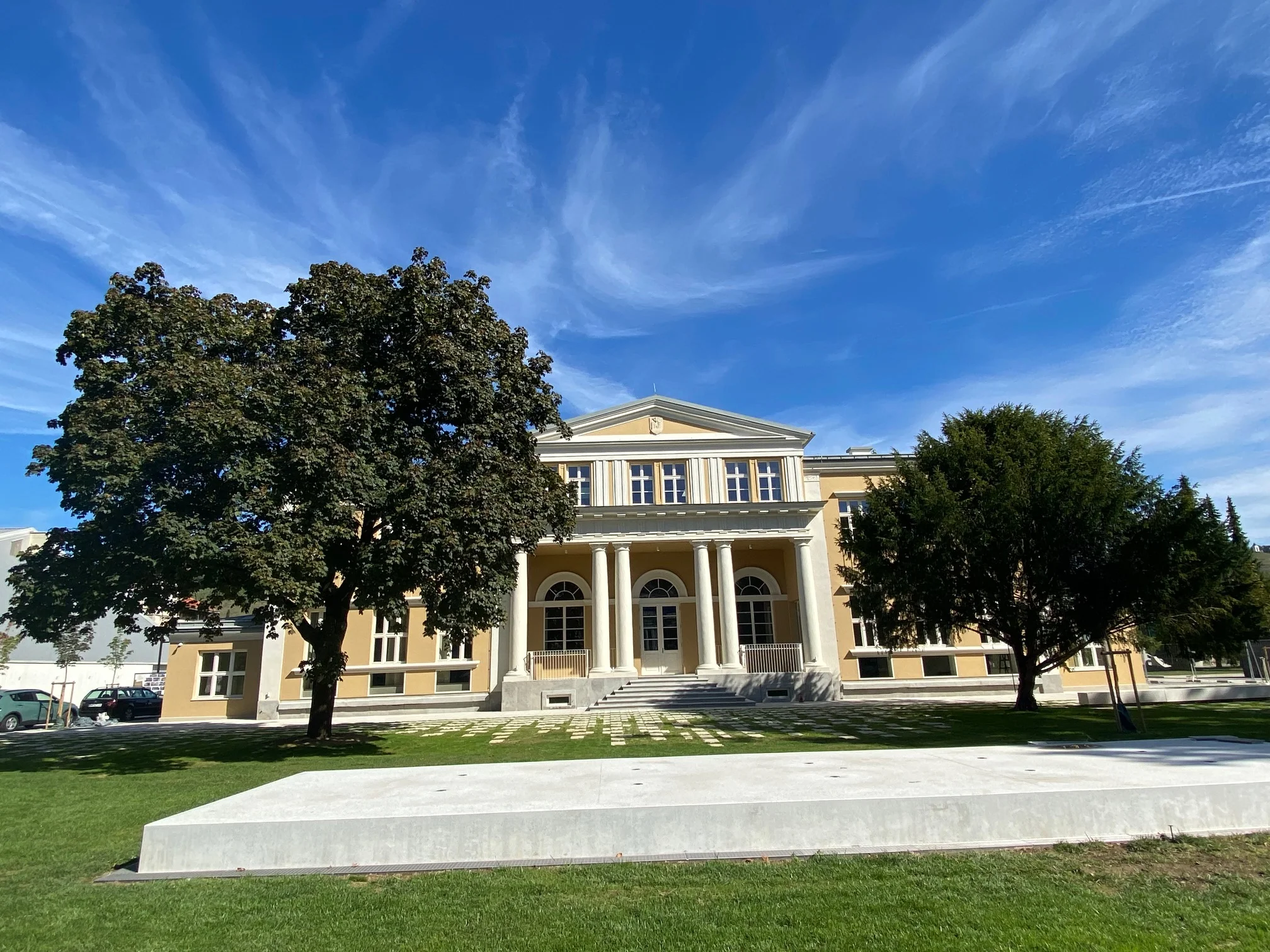 Vila Langer po prenovi