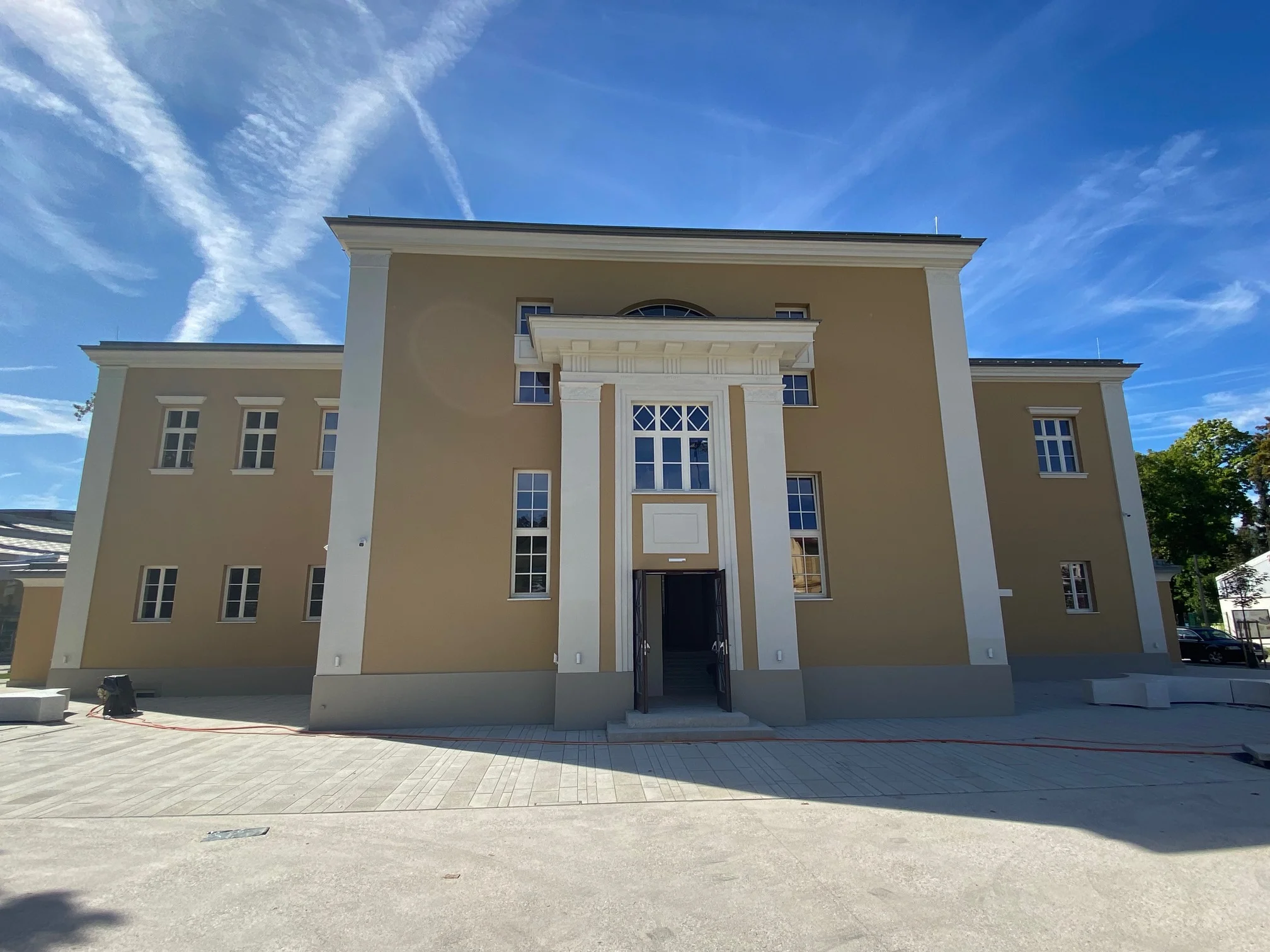 Vila Langer po prenovi
