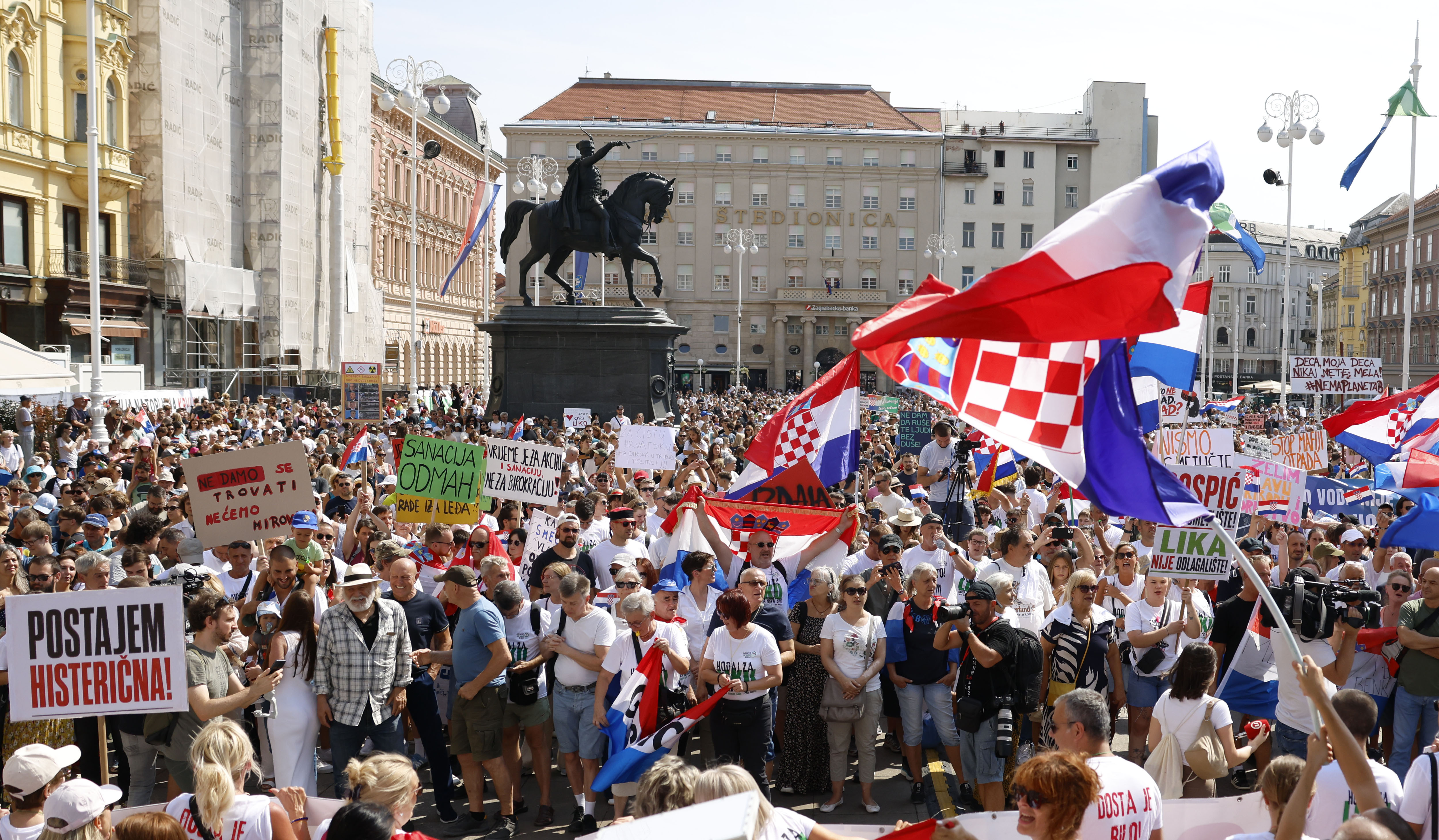 Protest za Liko v Zagrebu
