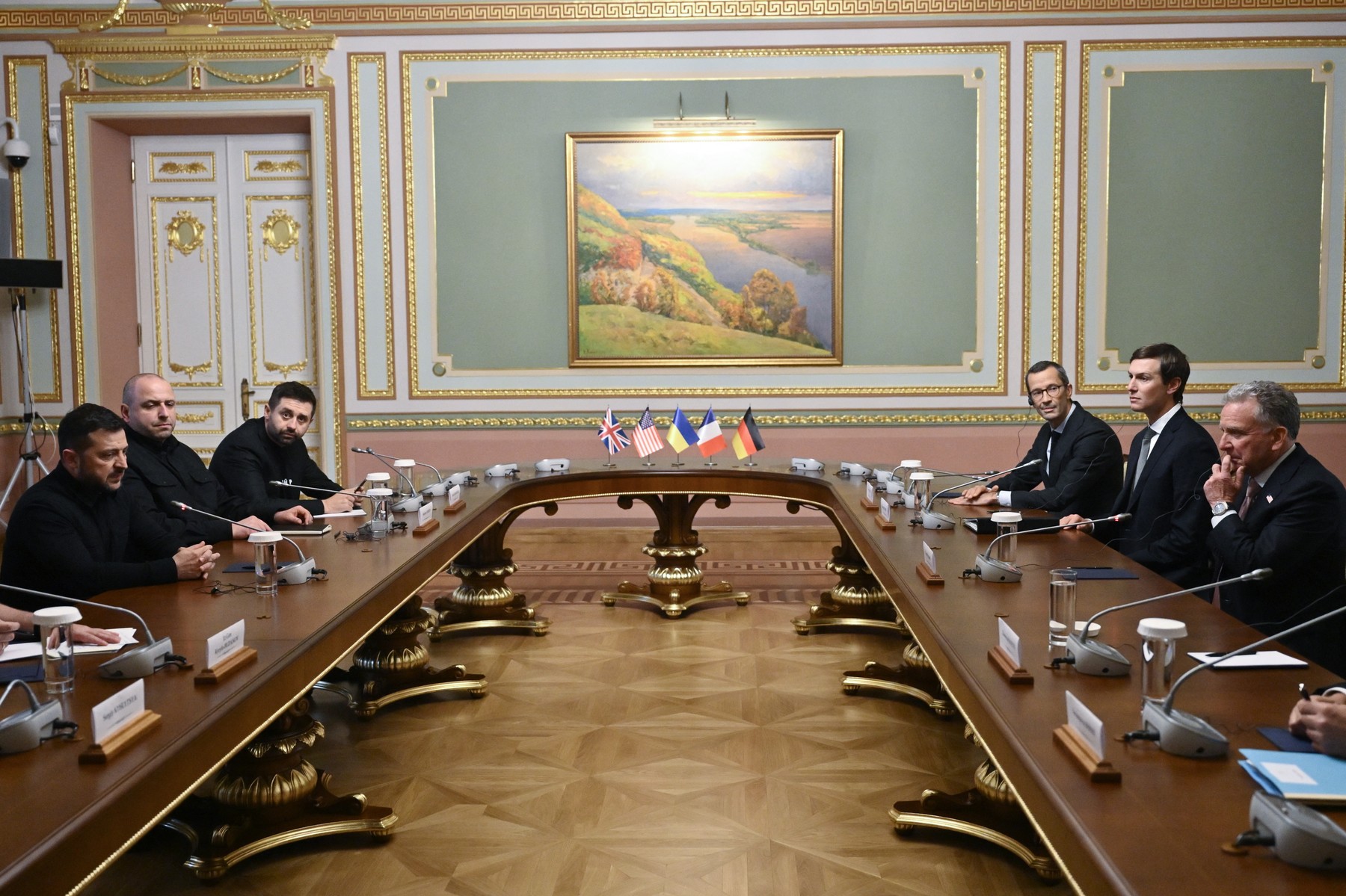Pogovori v Kijevu