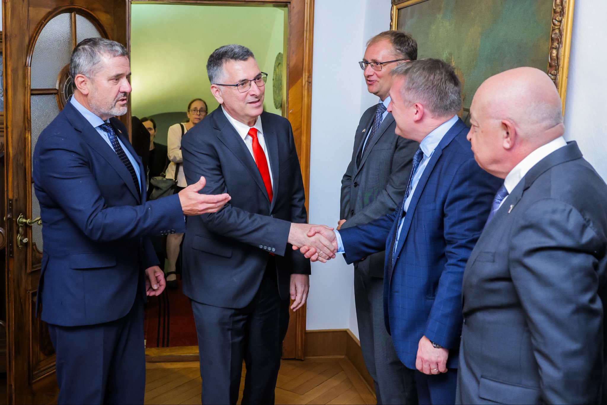 Izraelski minister Sar na obisku v Sloveniji
