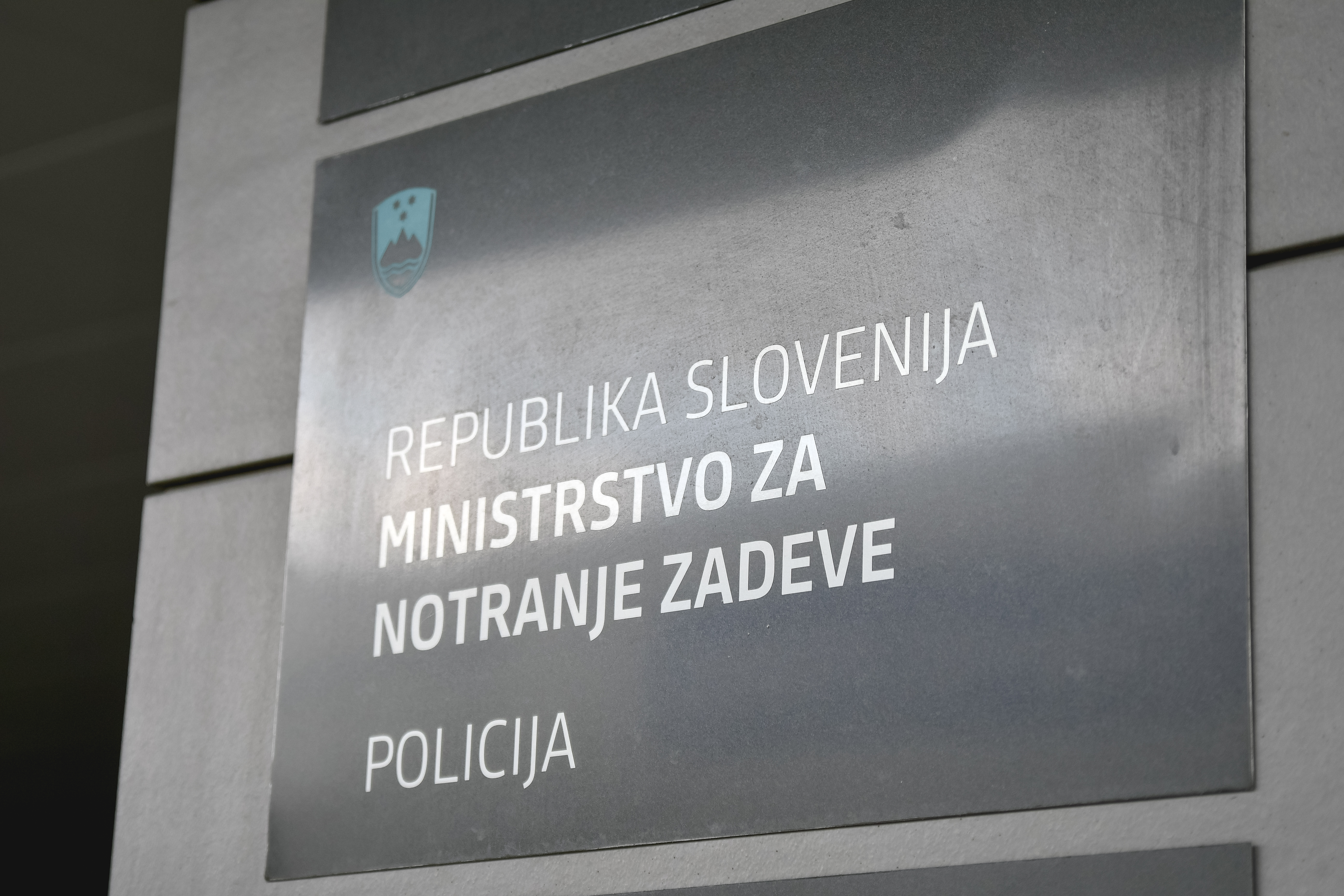 Ministrstvo za notranje zadeve, policija, mnz