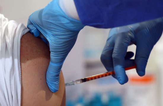 Cepljenje proti covidu-19
