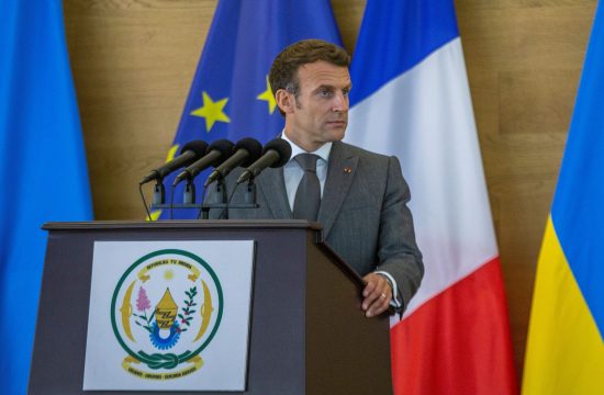 Francoski predsednik Emmanuel Macron