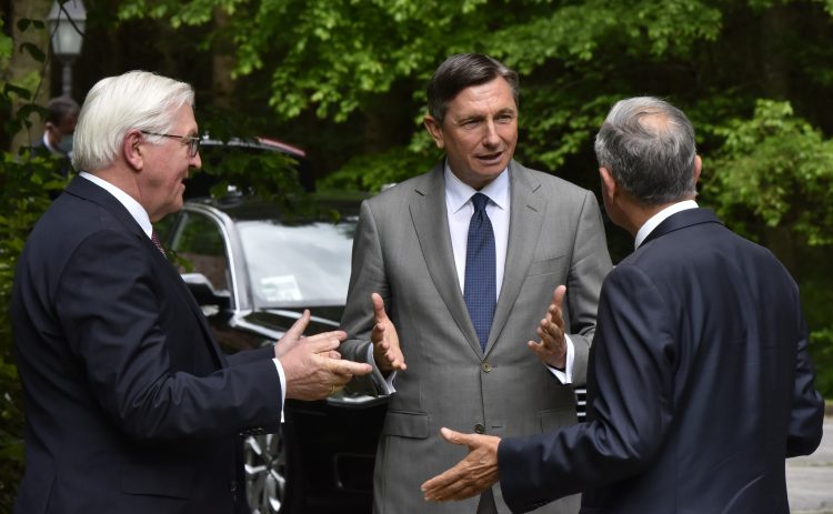 Pahor srečanje Steimeier Sousa, politična kriza