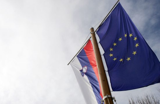 predsedovanje svetu eu, slovenska zastava, zastava eu