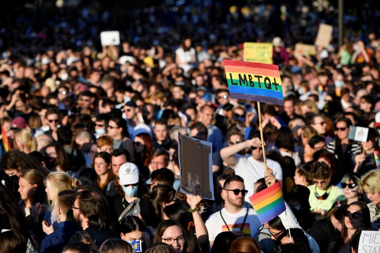 LGBTIQ, madžarska