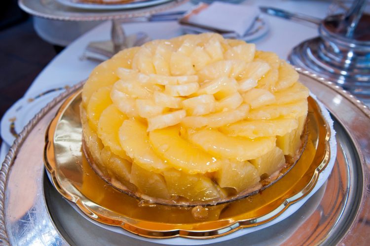 Ananasova torta