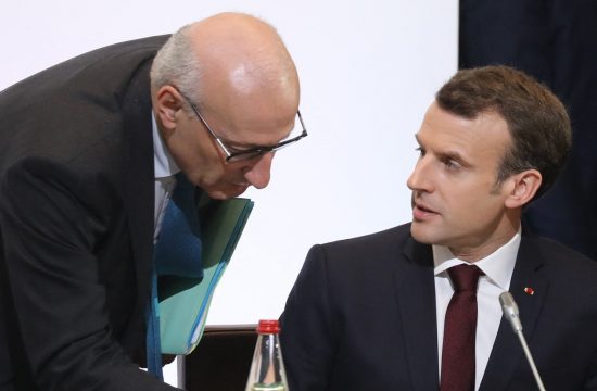 Francoski veleposlanik Jean-Pierre Thebault in Macron