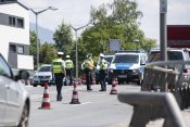 avstrijska policija na meji
