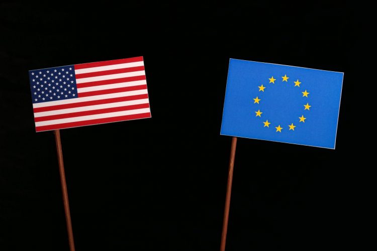 ZDA in EU zastava