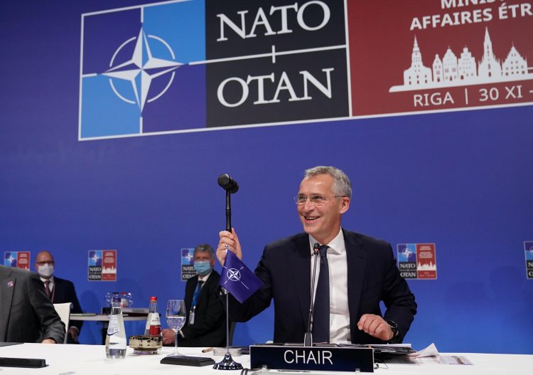 NATO zaseda v rigi