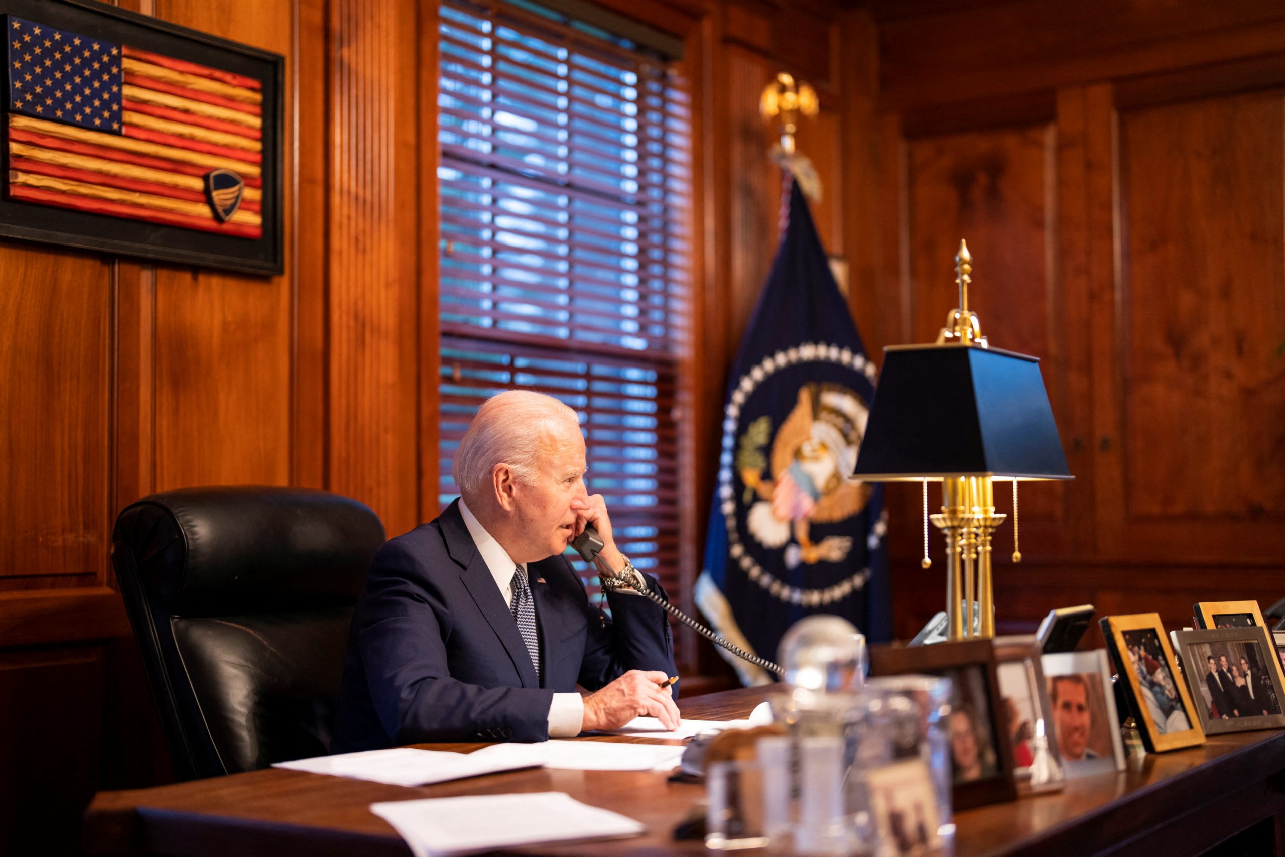 Telefonski pogovor Biden-Putin