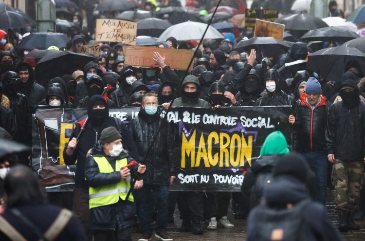 protest v Francoiji