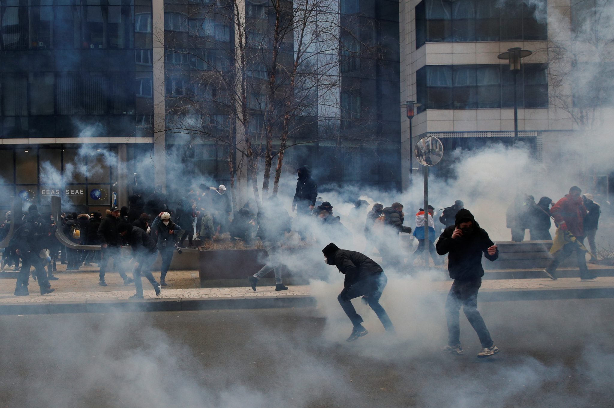 Беспорядки в лидсе. Протесты в Брюсселе. Протесты в Брюсселе 2022.