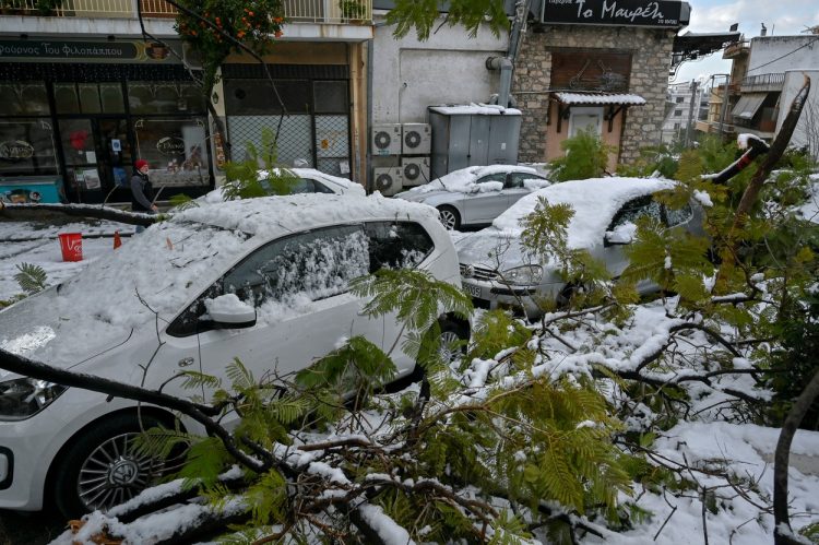 Snežni vihar v Grčiji