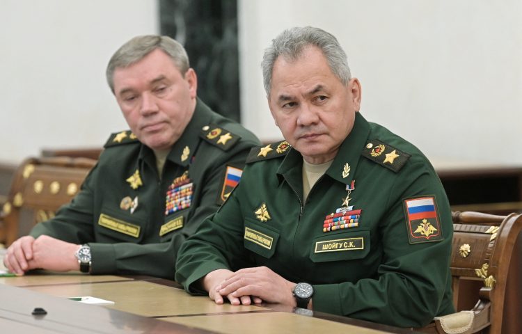 Valerij Gerasimov in Sergej Šojgu
