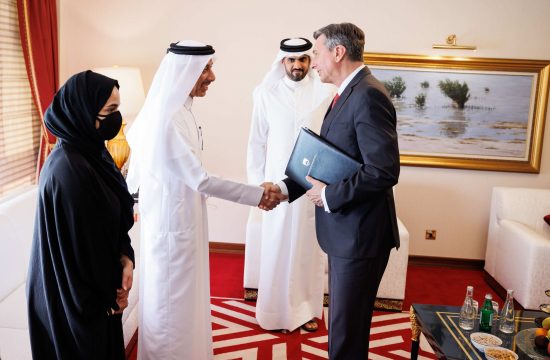 Obisk predsednika Pahorja v Katarju