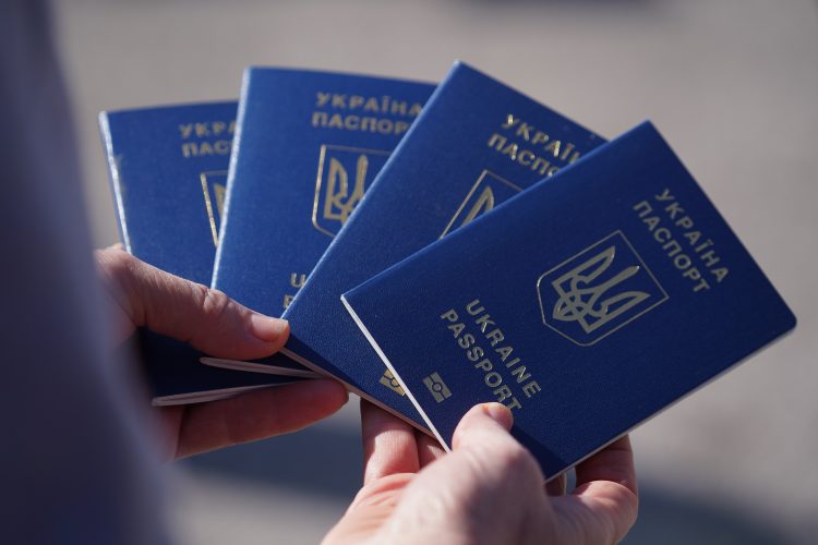 Potni listi ukrajinskih beguncev