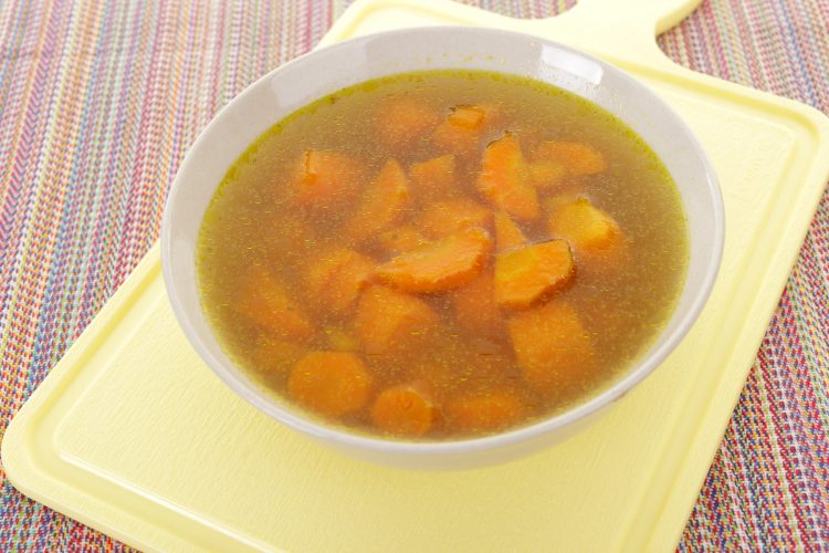 korenčkova juha