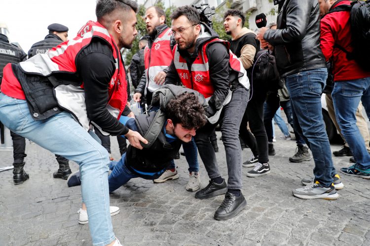turčija, istanbul, protesti, demonstracije, prvomajski protest
