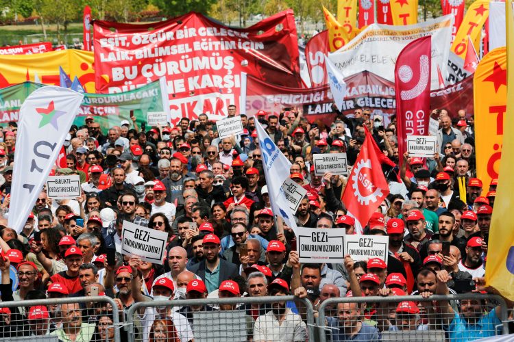 turčija, istanbul, protesti, demonstracije, prvomajski protest