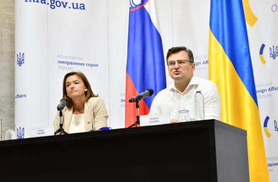 Tanja Fajon, Dmitro Kuleba, Ukrajina, Tiskovna konferenca