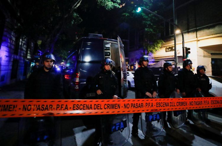 Poskus atentata na argentinsko podpredsednico Cristino Kirchner