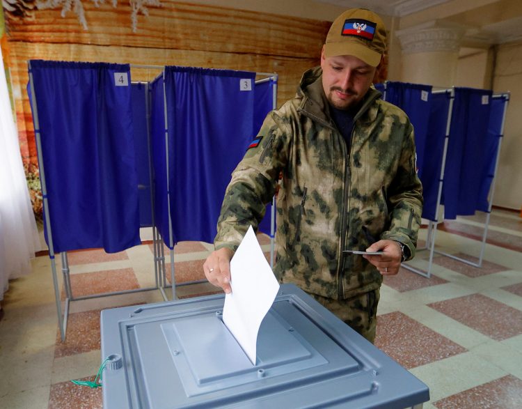 Referendum, Doneck