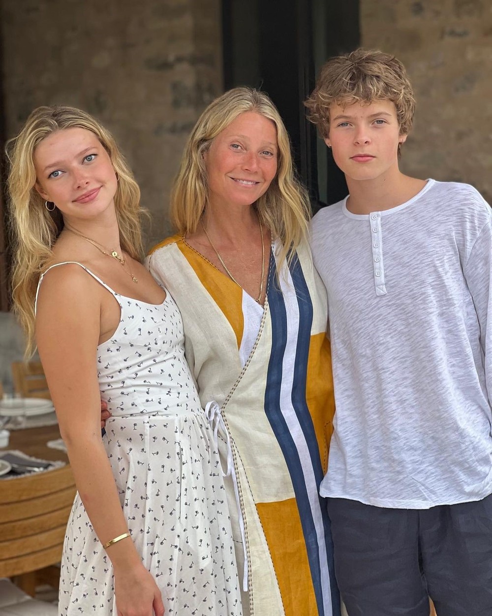 Gwyneth Paltrow z otrokoma