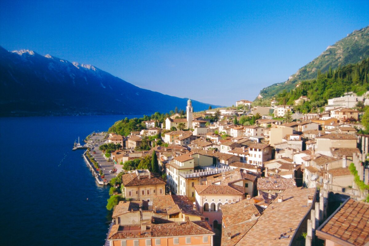 Italijanska vasica z “eliksirjem” za zdravo življenje brez debelosti