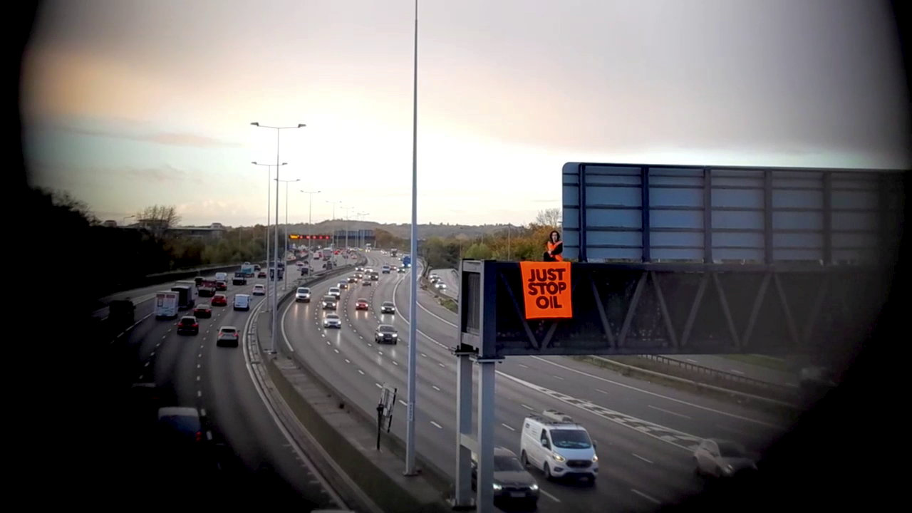 m25, just stop oil, protest