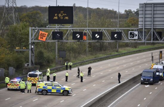 m25, just stop oil, protest