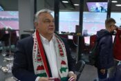 Viktor Orban šal