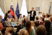 Predsednik republike Borut Pahor je sprejel ucenke in ucence Podruznice Tepanje Osnovne sole Ob Dravinji.