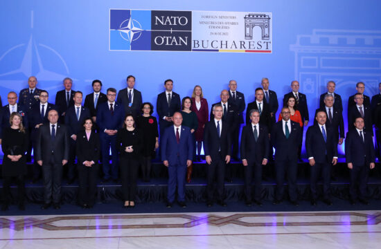 ministri, Nato