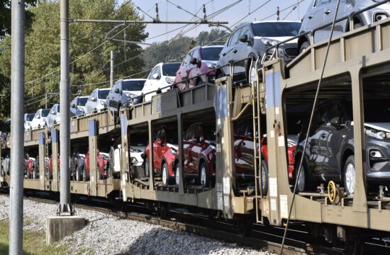 Slovenske železnice tovorni promet avtomobili