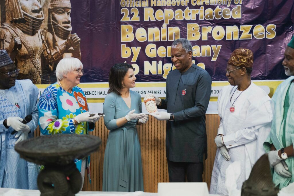 Predaja nemških beninskih bronov Nigeriji