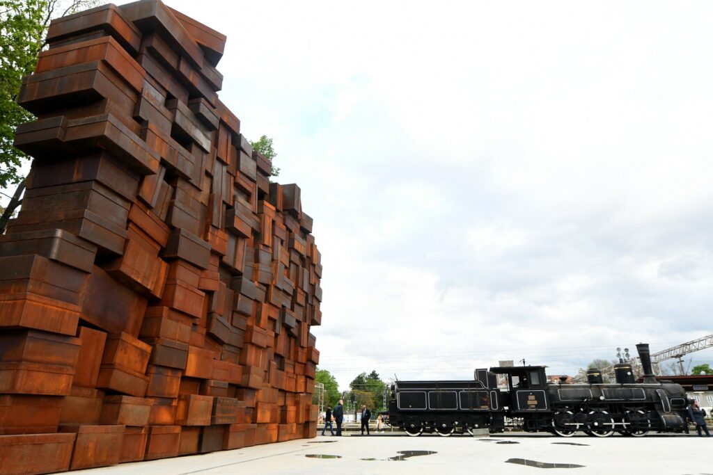 Spomenik hrvaškim žrtvam holokavsta