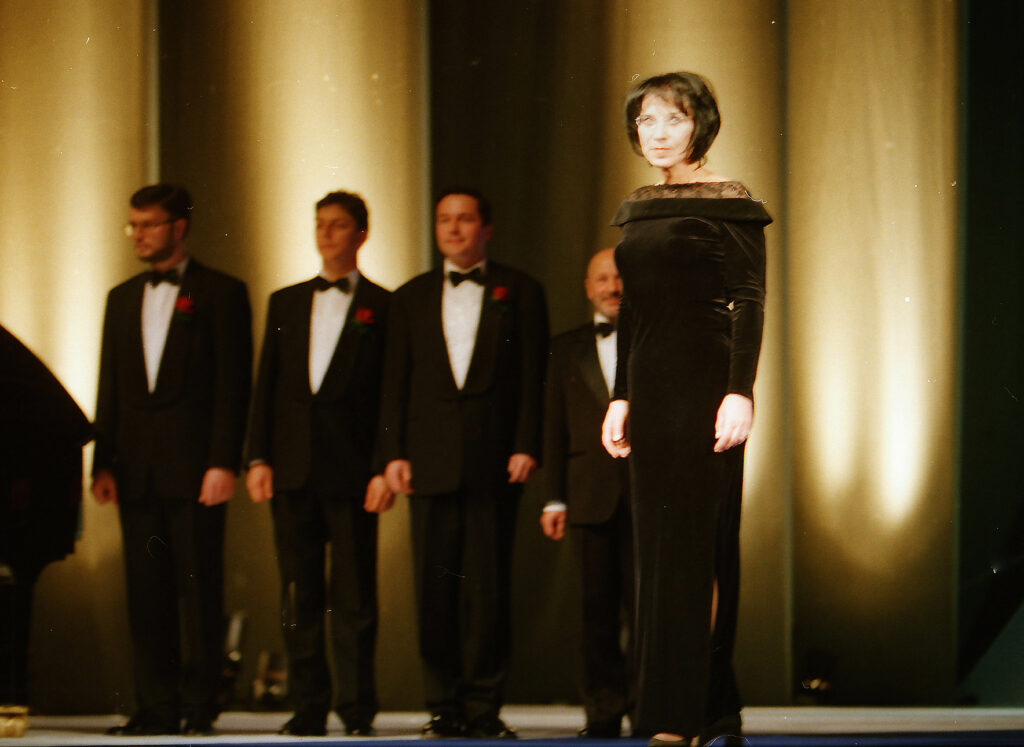 Svetlana Makarovič na podelitvi Prešernovih nagrad leta 2000