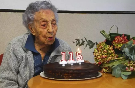 Najstarejša oseba na svetu je odslej 115-letna María Branyas Morera