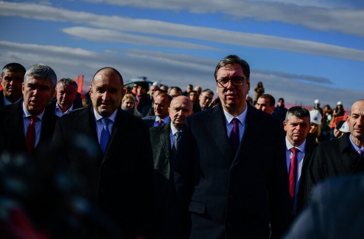 Bolgarski in srbski predsednik Rumen Radev in Aleksandar Vučić