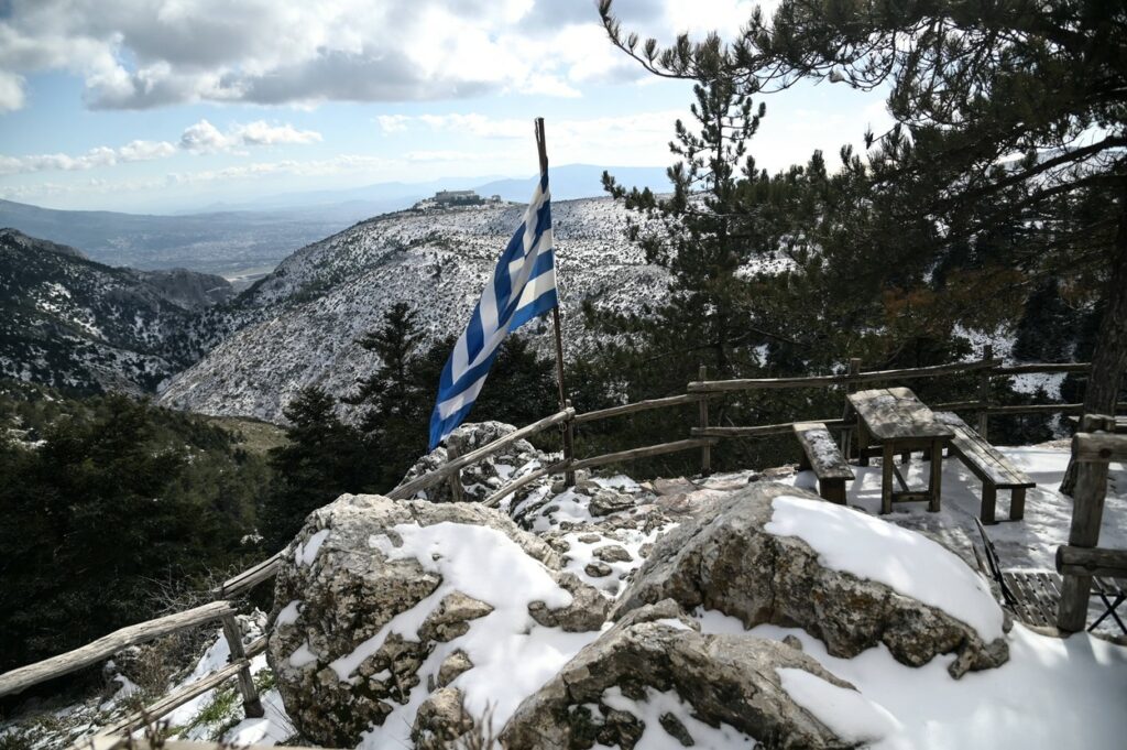 Sneg na Atiki v Grčiji. 