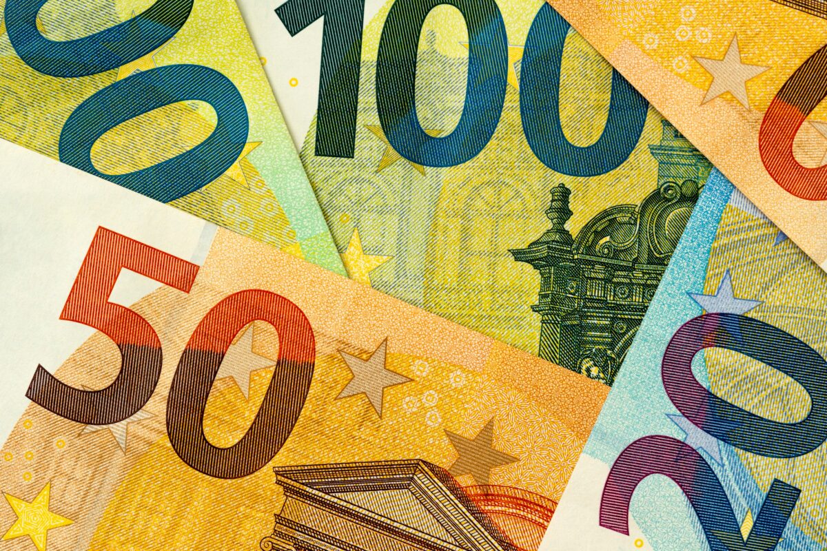 Najbogatejše države sveta – na vrhu država, ki ima več delavcev kot prebivalcev