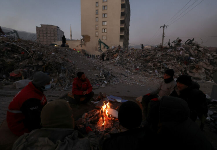 po rušilnem potresu v Turčiji so številni ostali brez domov