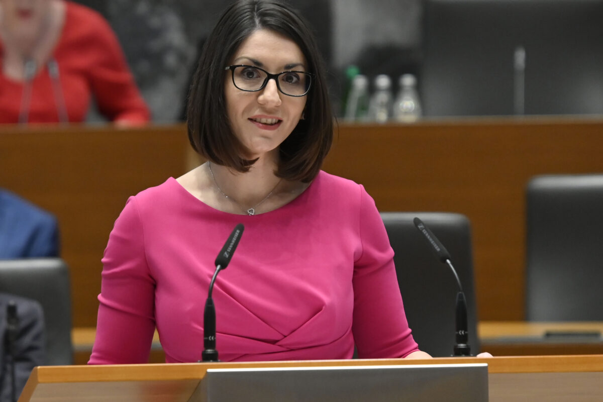 Del ministrstva za digitalno preobrazbo se iz Ljubljane seli v Maribor